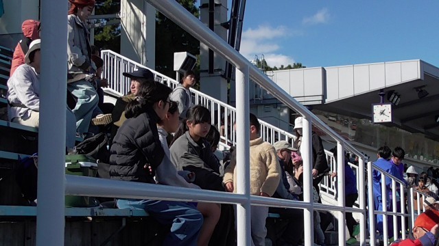 応援に来てくれました。