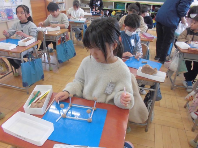 https://10209.schoolweb.ne.jp/1010008/blog_img/232147042?tm=20250304151229